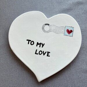 FIRM PRICE!  Artisan Mancer Heart Shape Plate/Plaque